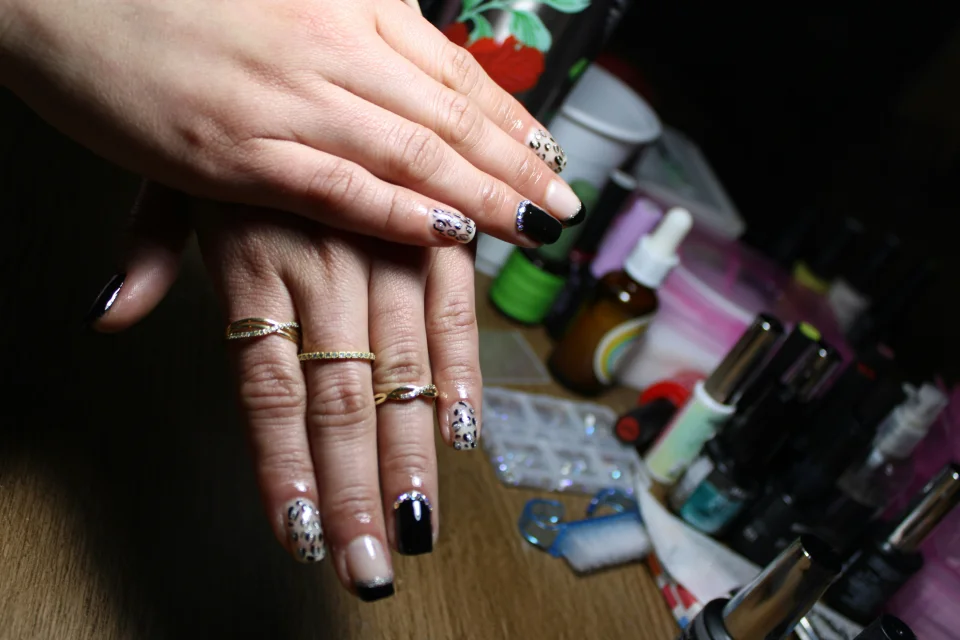 Nails Pro